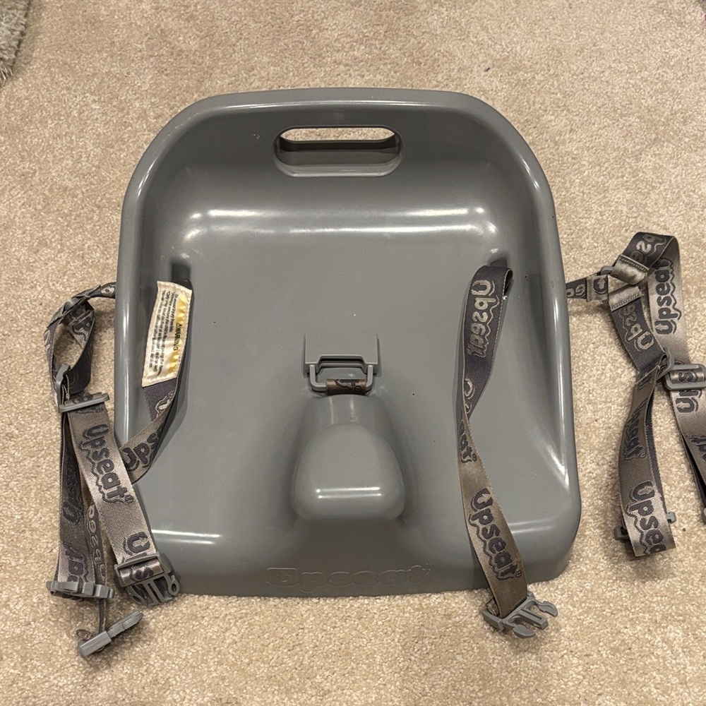 Gray Ergonomic Booster UpSeat
